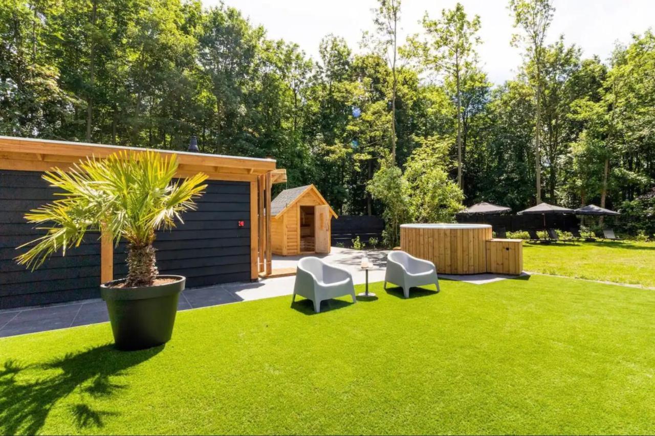 Green Tiny House With Shared Pool Zeewolde Exterior photo